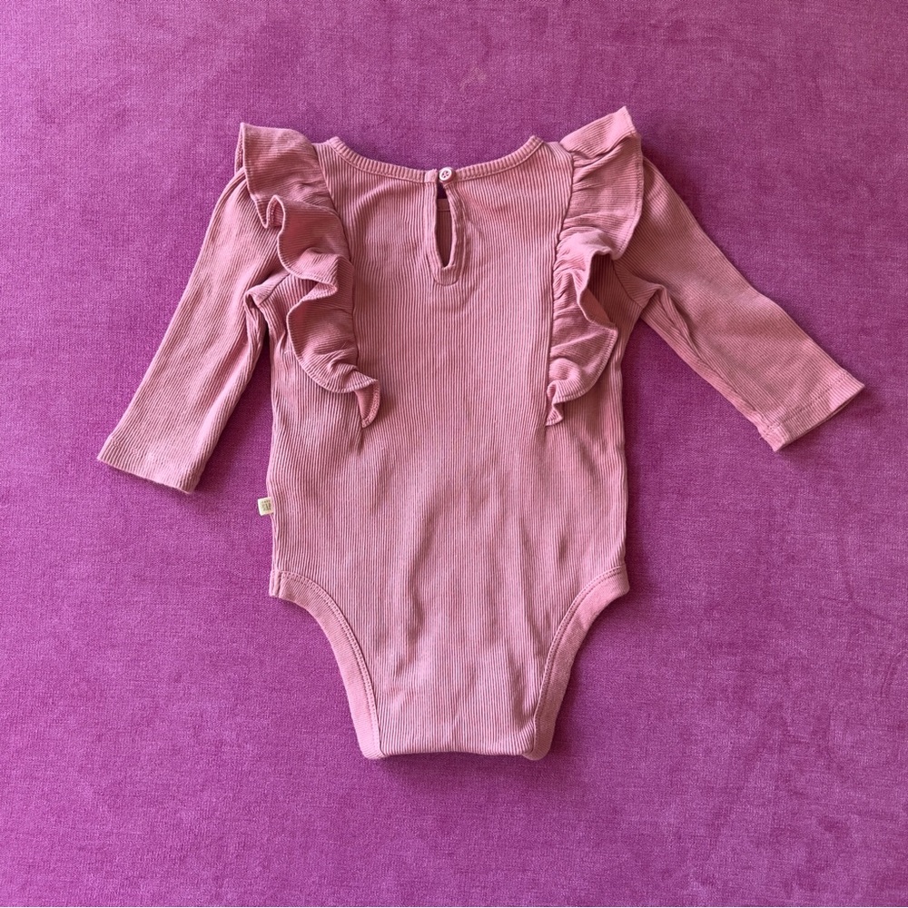 GAP Rip Knit Ruffle Long Sleeve Bodysuit - Picture 4 of 4